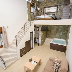 Stone Suites Διαμέρισμα